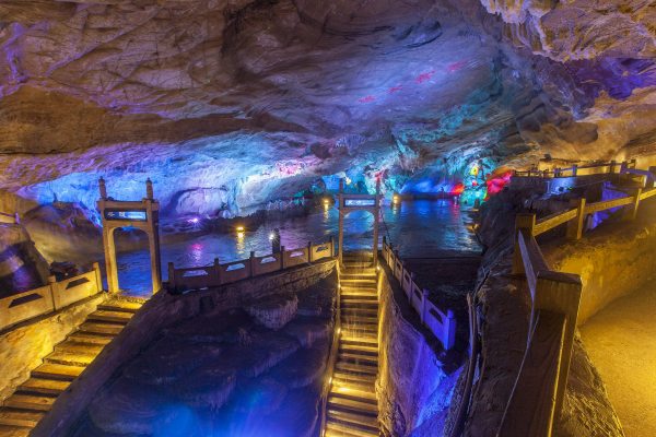 张公洞洞内景观